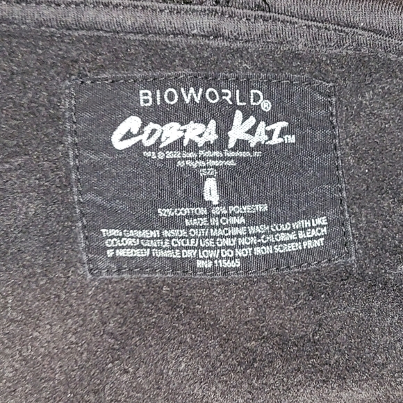 Torrid Bioworld Cobra Kai Pullover hoodie women's sz 4 4XL GUC - Picture 4 of 4
